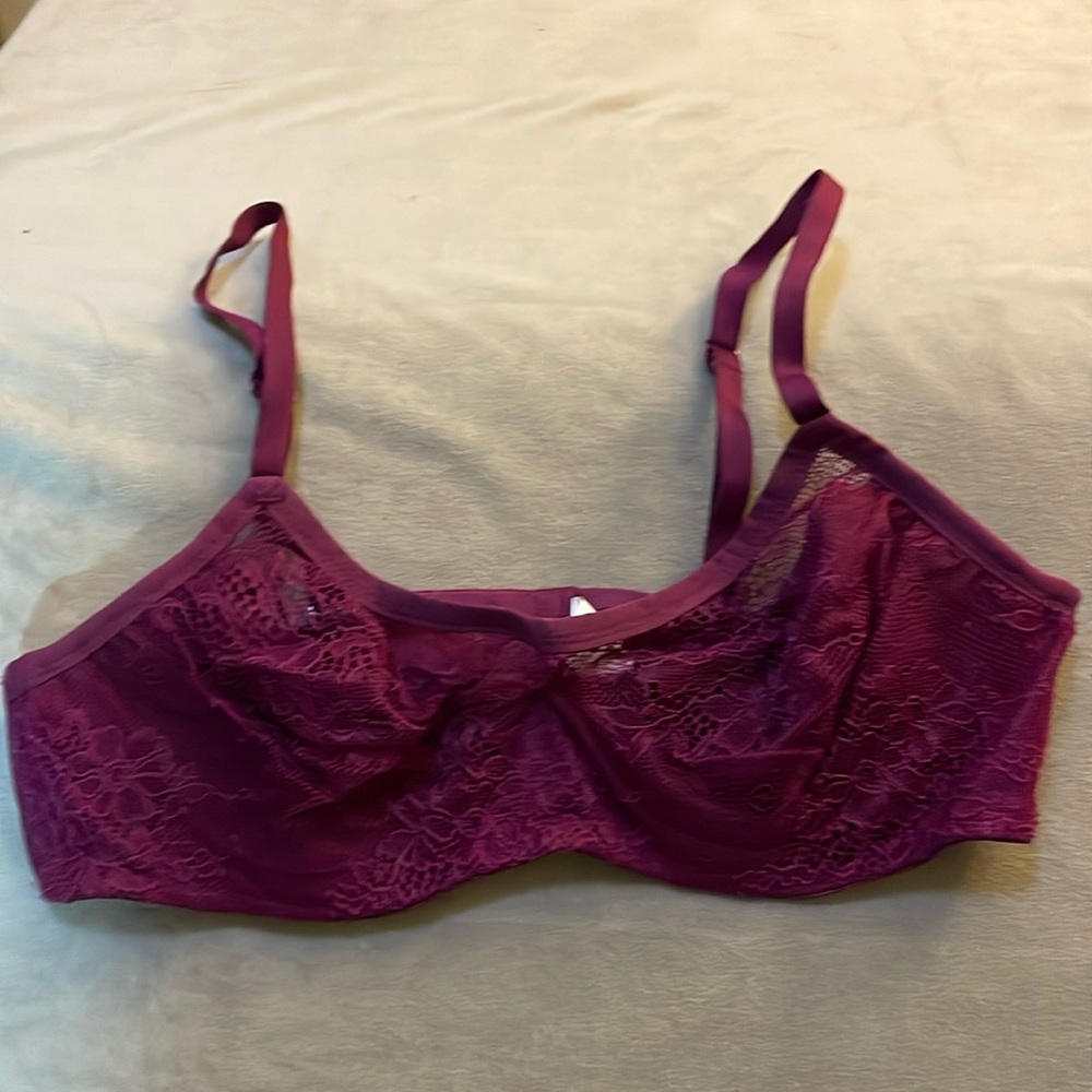Maidenform 34A Burgundy Sangria Maroon lace bra